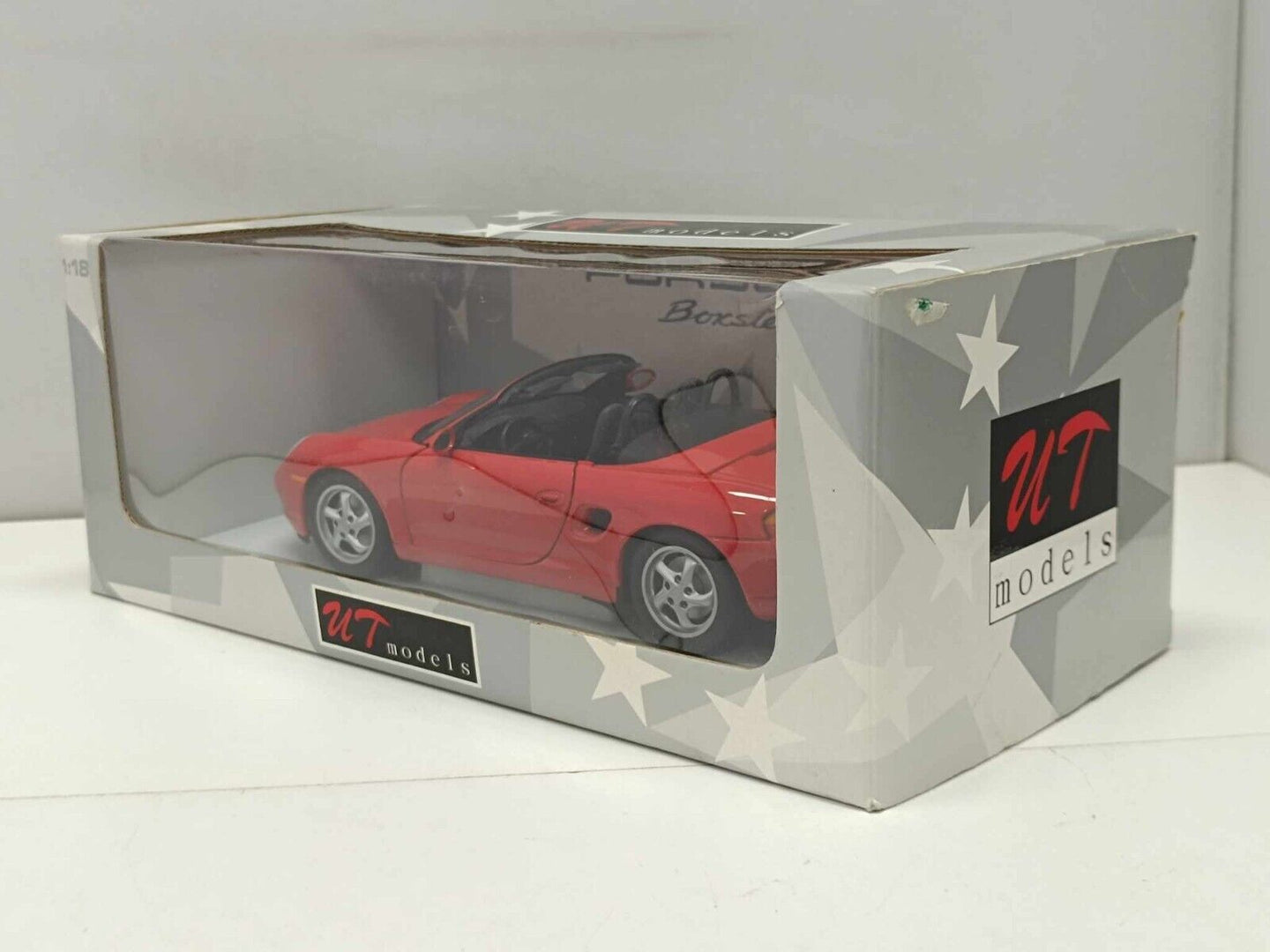 Porsche Boxster Cabriolet 1996 Red Rosso UT Models 1:18 Usato + Box