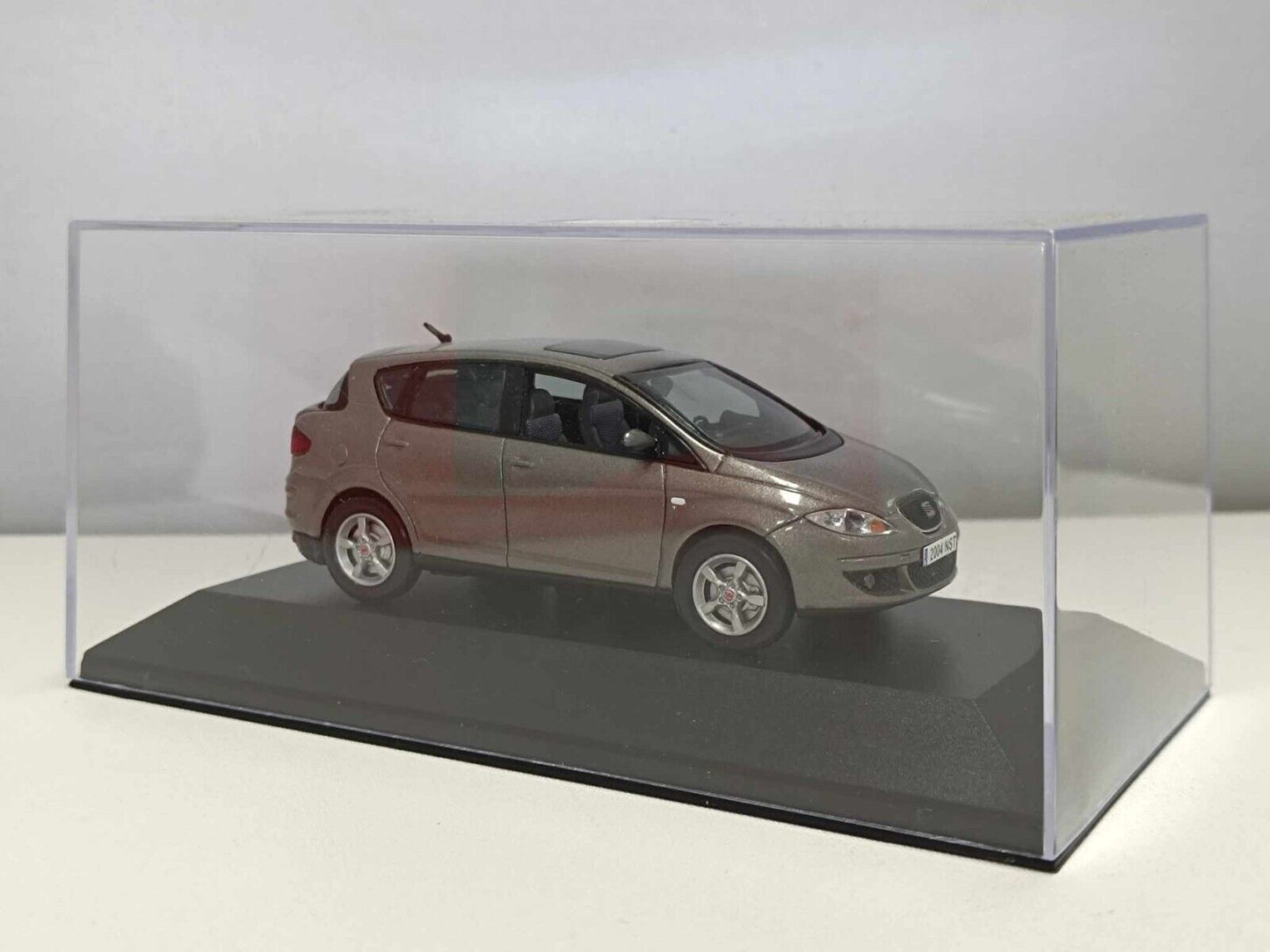 Seat Toledo Seconda Serie VAPS Seat Collection 1:43 Grey Grigio Topo Nuovo