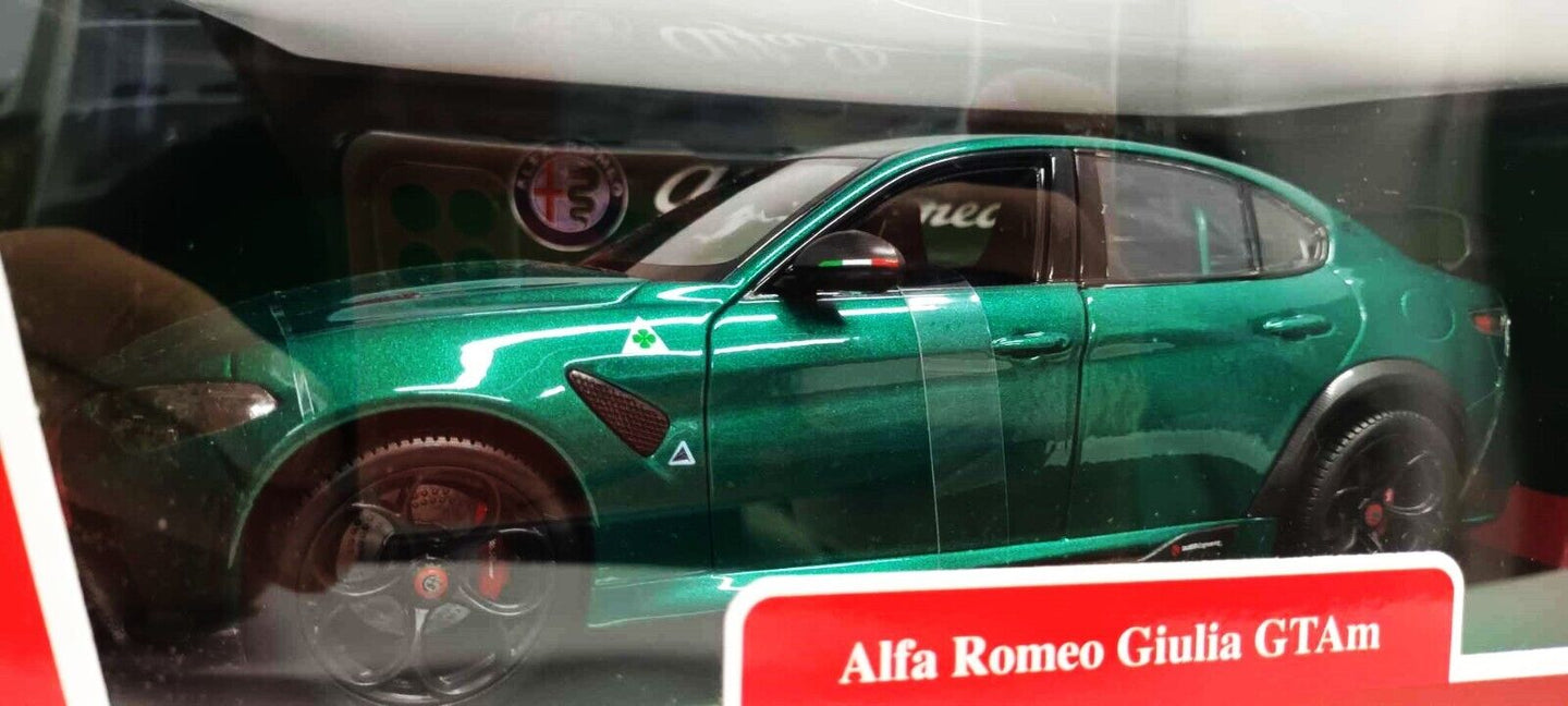 Alfa Romeo Giulia GTAm Verde Metallizzato 2020 Burago 1:18 Nuovo 1/18