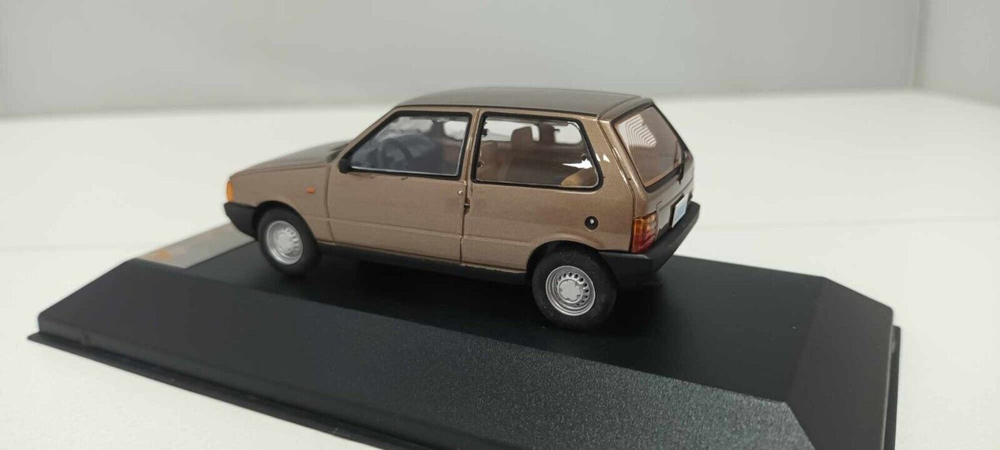 Fiat Uno 1983 Premium X Limited Edition 1:43 Champagne Usato + Teca