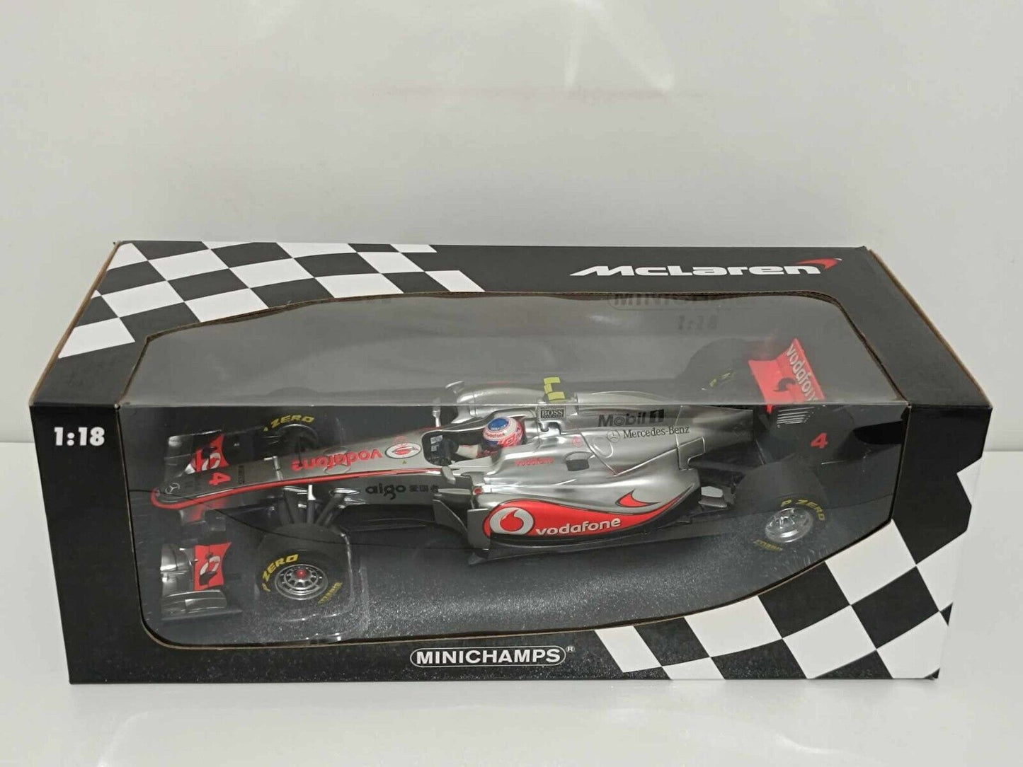 McLaren Mercedes Mp4-26 Vodafone J.Button (2011) - Minichamps 1:18 GM Shop