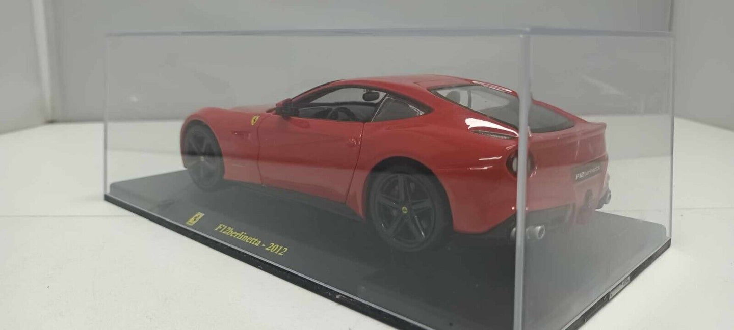 Ferrari F12 Berlinetta 2012 Edicola Burago 1:24 Rosso Red Usato + Teca