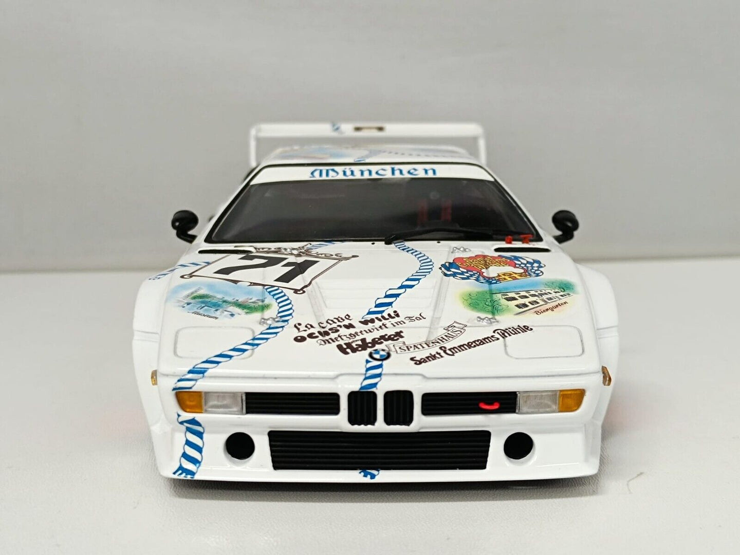 BMW M1 V. Bayern / Oberndorfer / Danner #71 Le Mans 1981 Minichamps 1:18 Usato