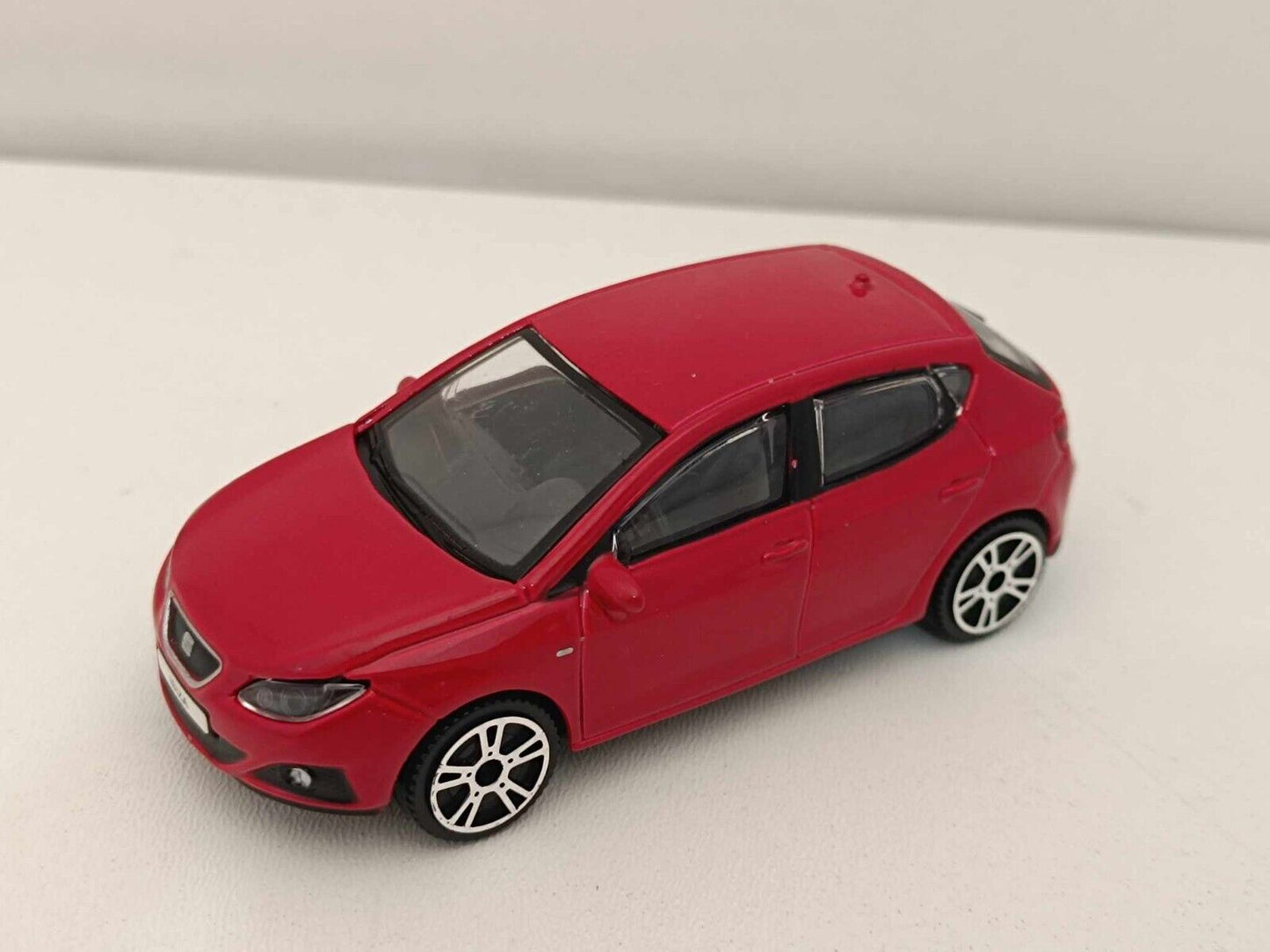 Seat Ibiza 5 Porte 2011 Burago 1:43 Rosso GM Shop