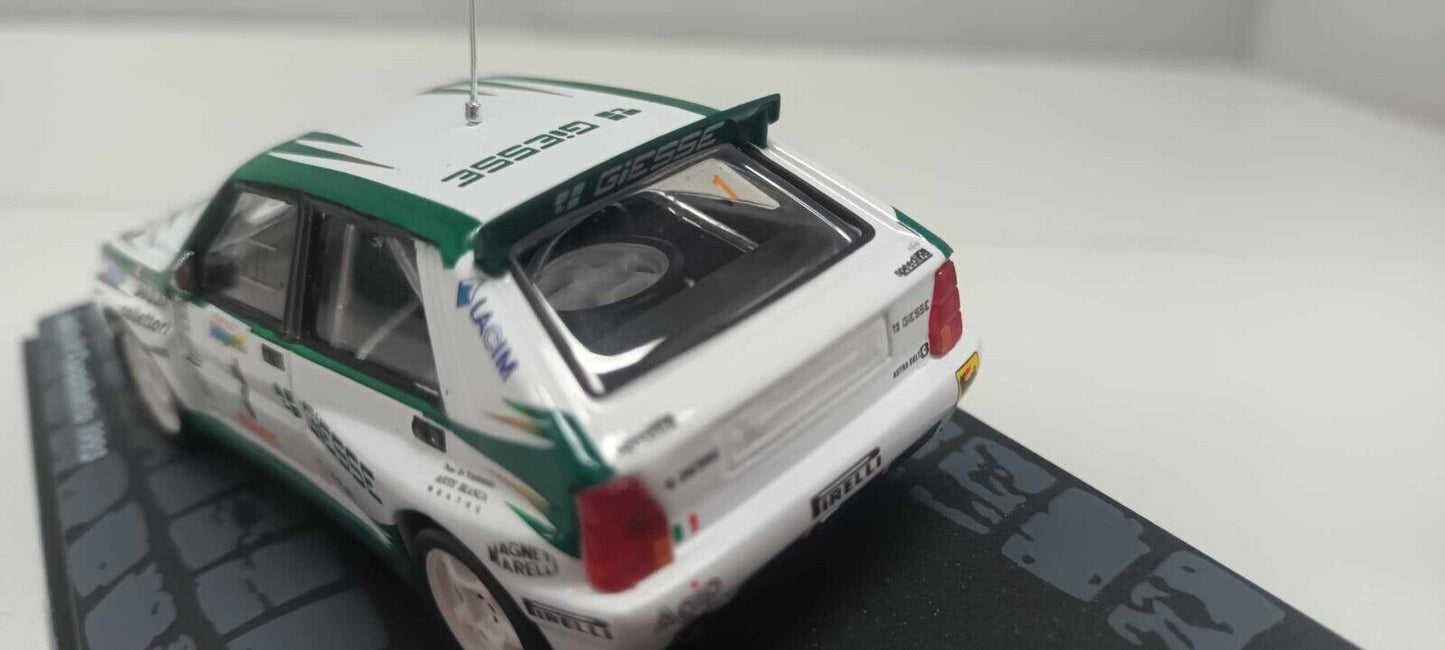 Lancia Delta HF Integrale Il Ciocchetto 1993 Fiorio - Rancati Edicola 1:43 Usato