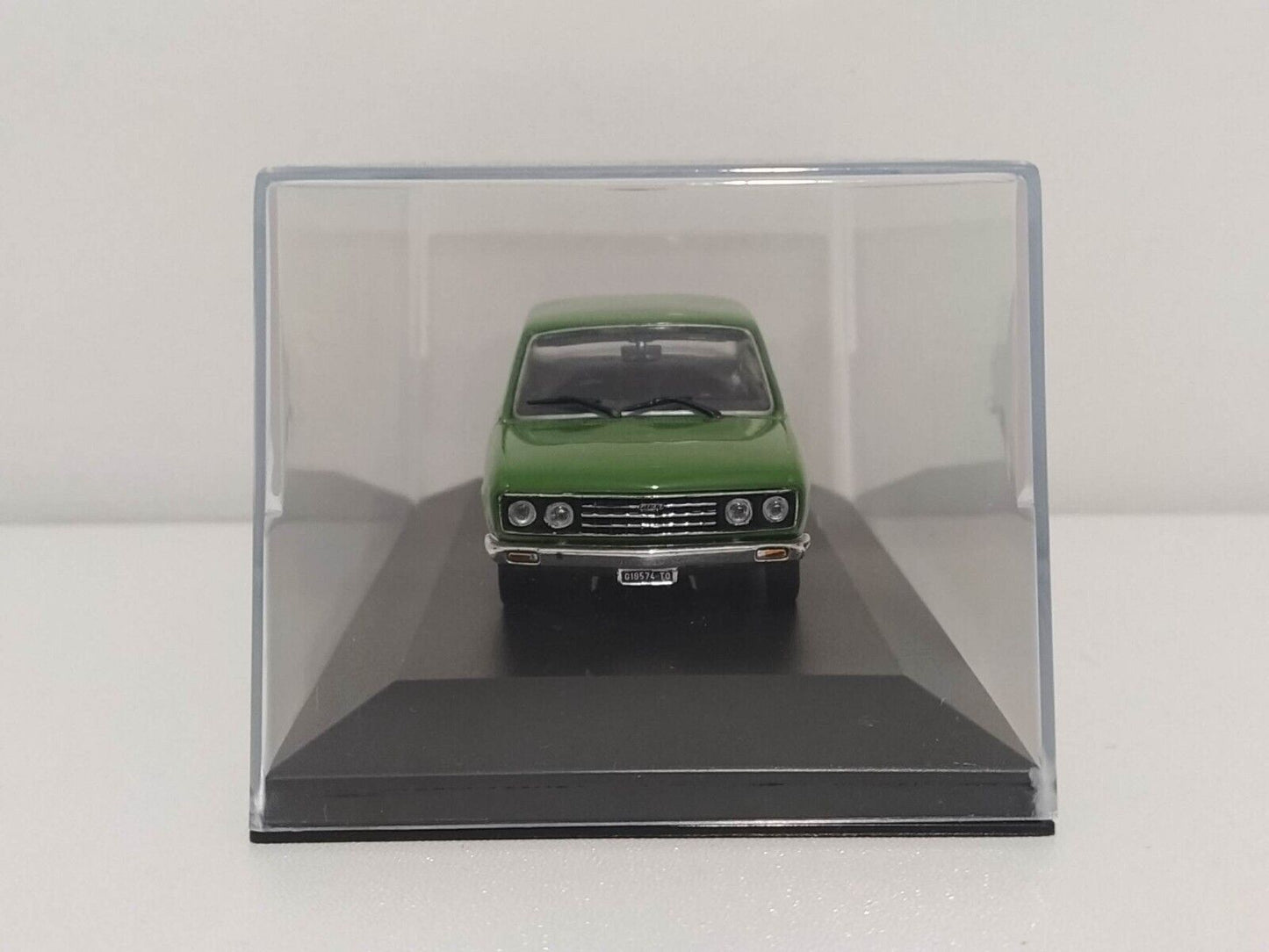 Fiat 132 - Edicola 1:43 GM Shop 
