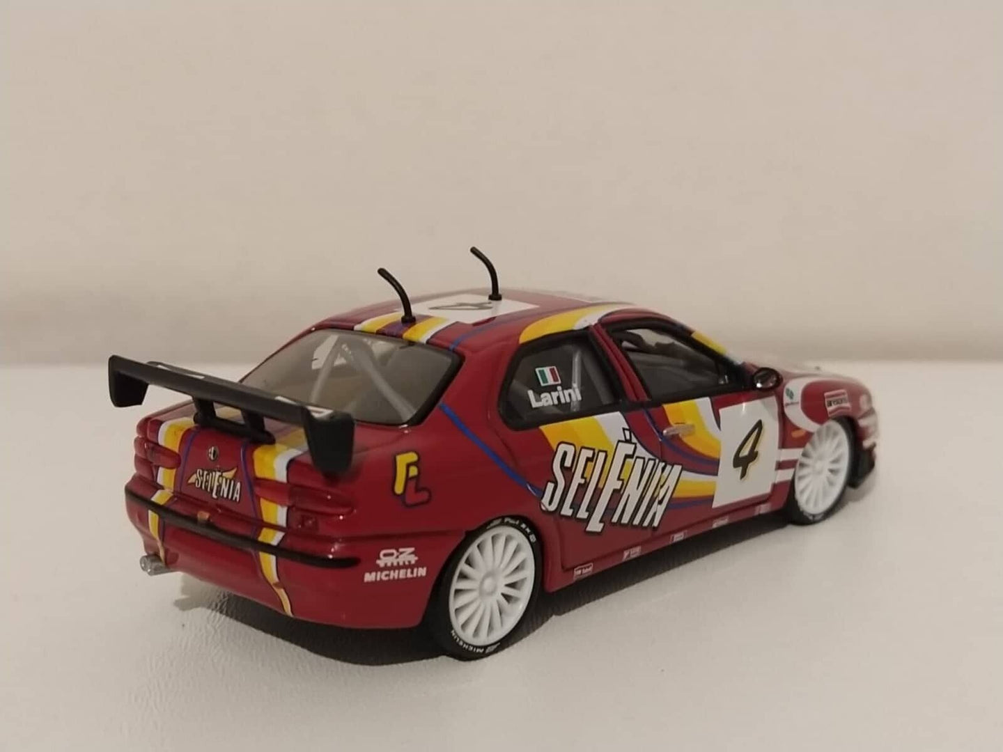 Alfa Romeo 156 Super Turismo Larini #4 - Solido 1:43 GM Shop
