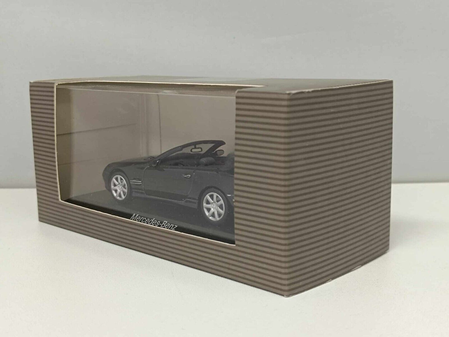 Mercedes-Benz SL-Klasse 2001 Minichamps 1/43 Black Met Usato Dealers Edition