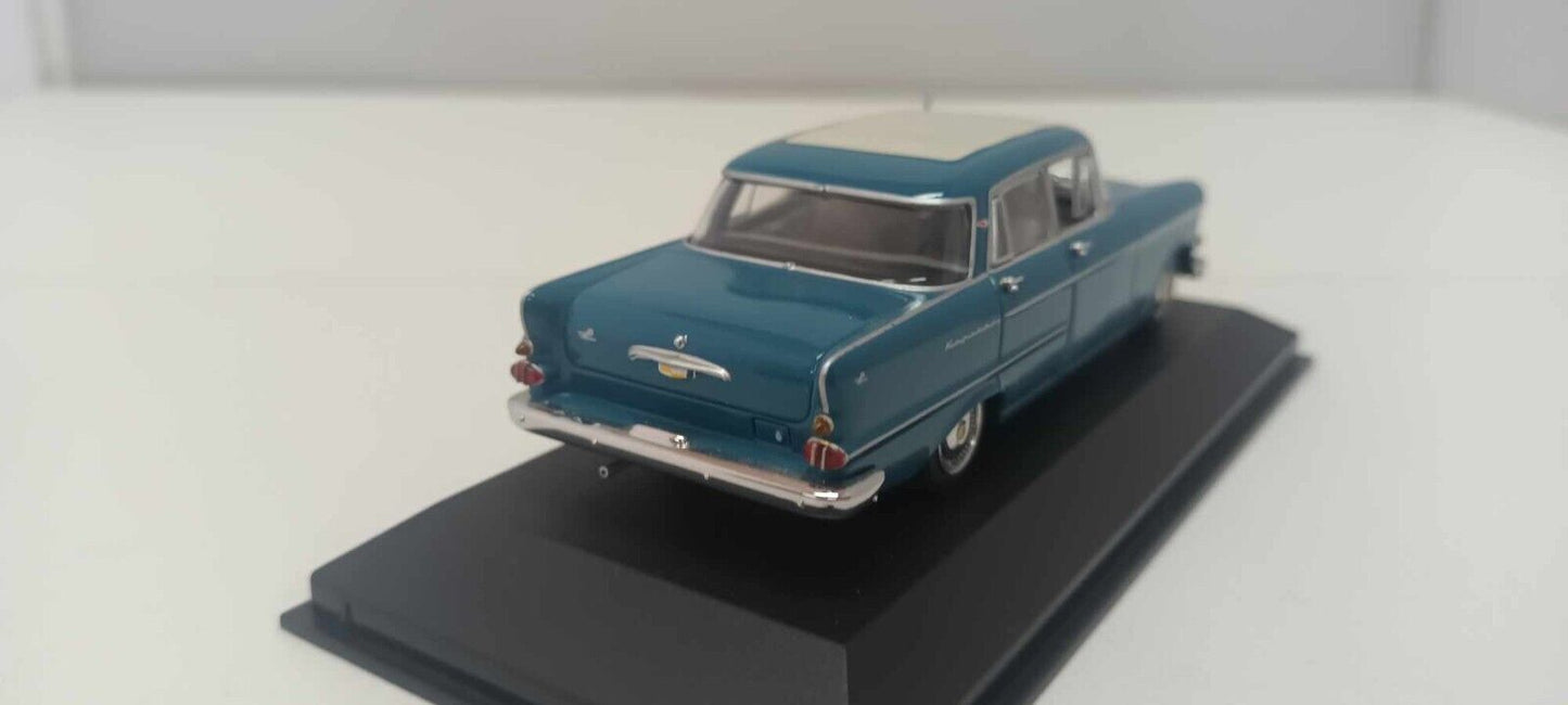 Opel Kapitan Bavariablau 1959 Blu Minichamps 1:43 Usato Limited Edition 3600 pcs
