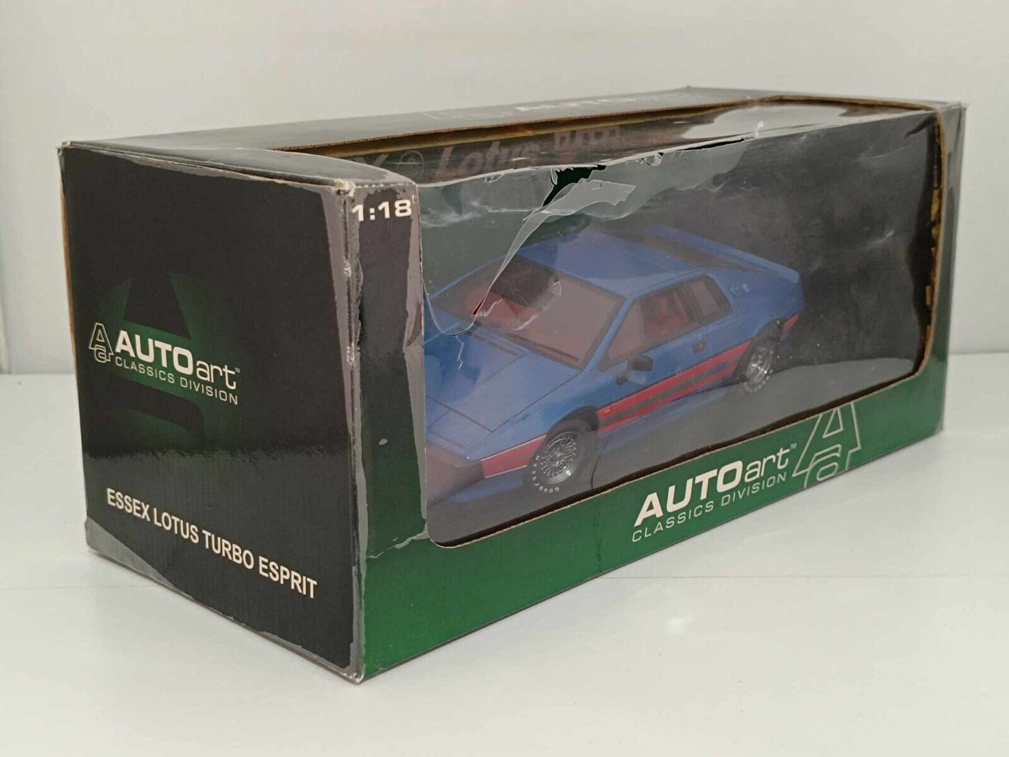 Lotus Esprit Turbo Essex Blue RHD - Autoart 1:18 GM Shop 
