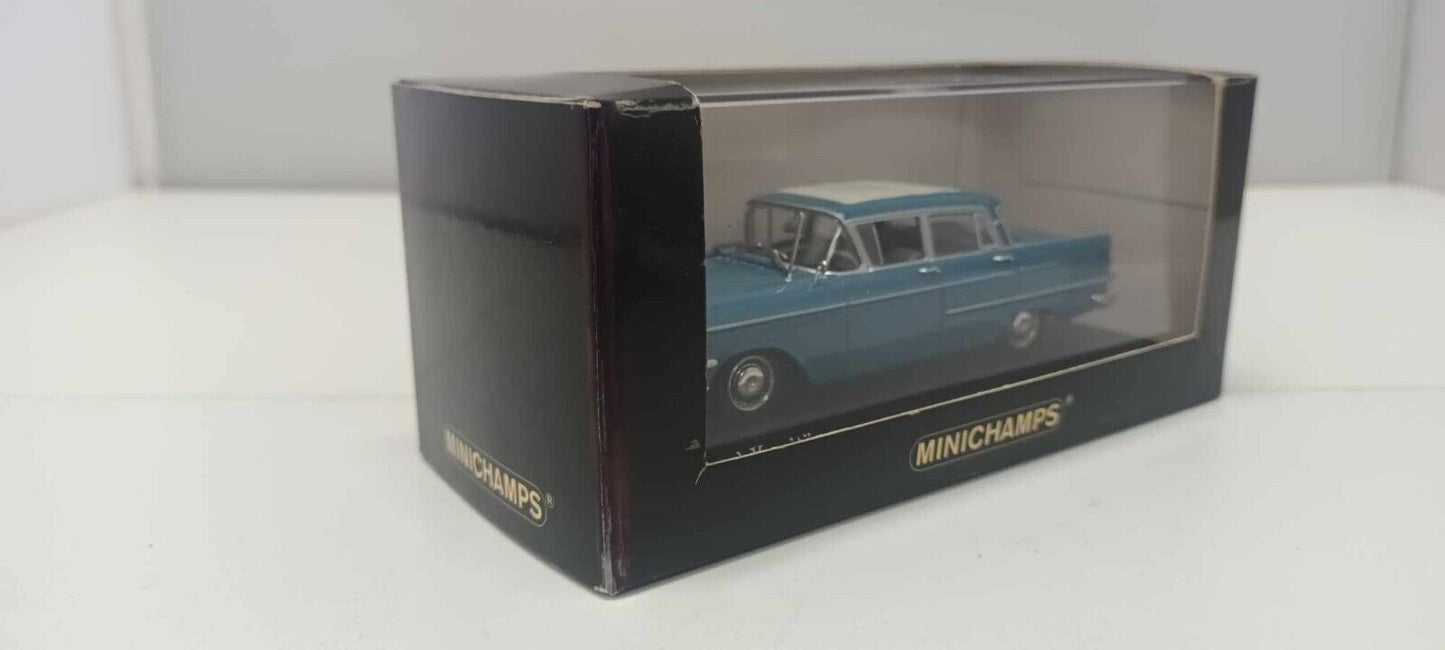 Opel Kapitan Bavariablau 1959 Blu Minichamps 1:43 Usato Limited Edition 3600 pcs