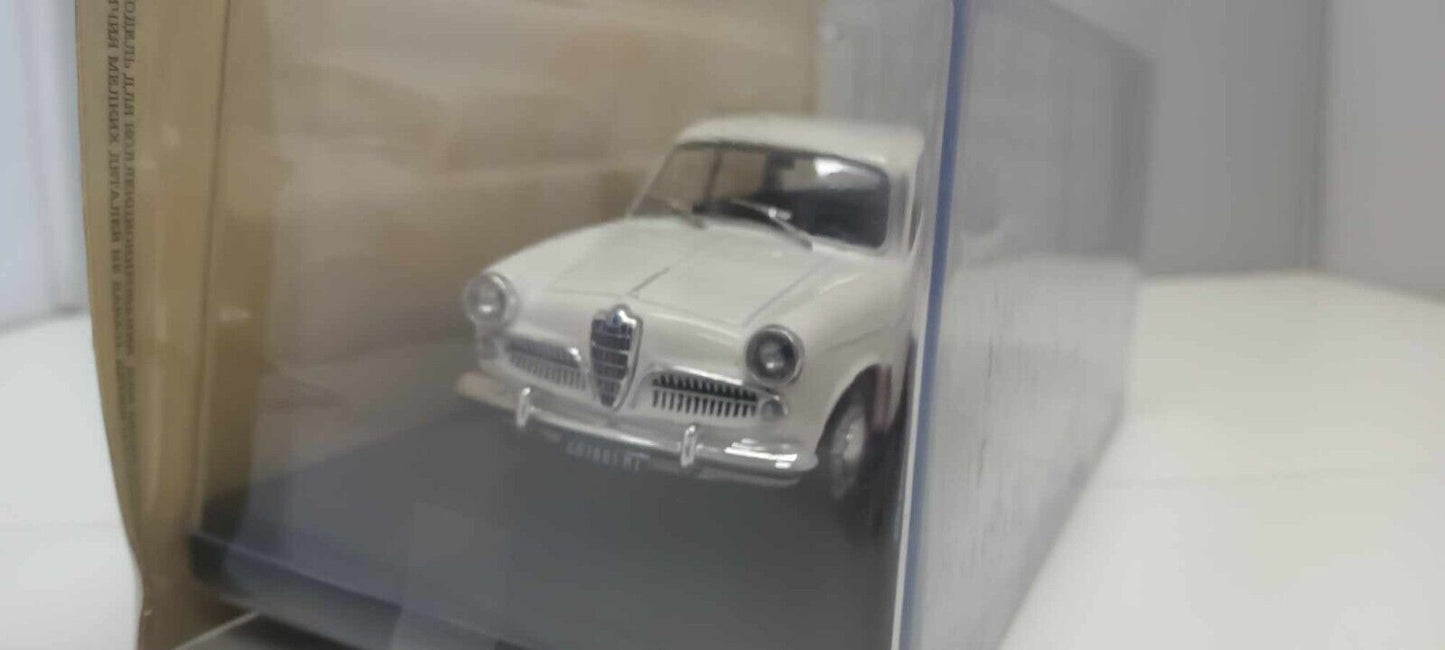Alfa Romeo Giulietta TI 1958 Auto Vintage Europe Collection 1:24 Usato + Teca