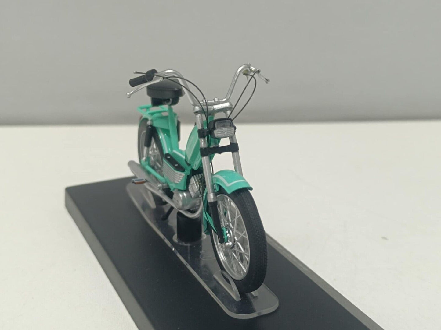 Moto Morini Dollaro Motorino Edicola Leo Models 1:18 Usato + Basetta