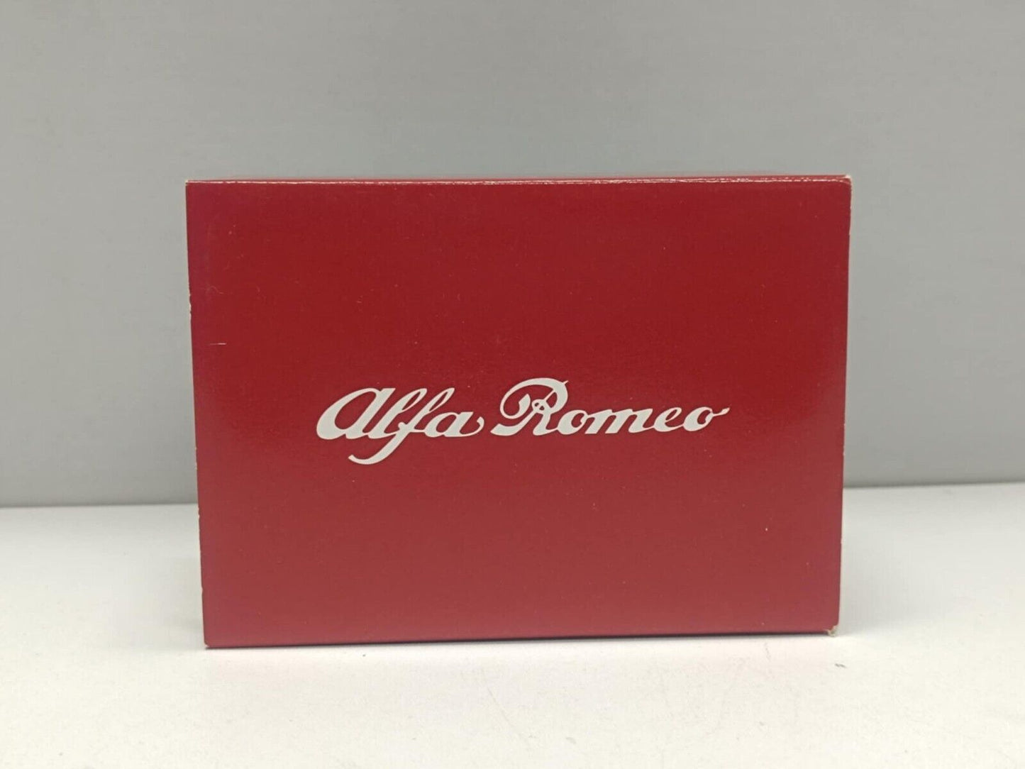 Alfa Romeo 166 - 1998 Grigio Grey Met Chiaro Solido 1:43 Usato + box Gift Set
