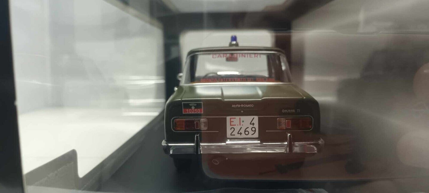 Alfa Romeo Giulia 1.6 Ti 1963 Carabinieri Roma Pronto Intervento Mitica 1:18
