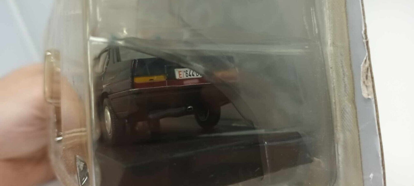 Alfa Romeo Alfa 90 Carabinieri Police 1985 Edicola 1:43 Usato + Blister