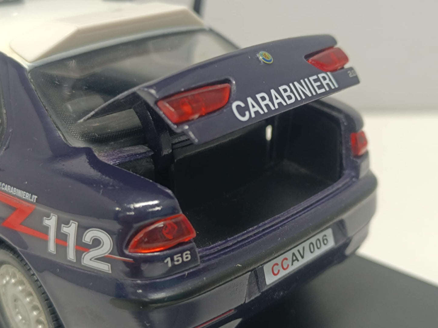Alfa Romeo 156 Carabinieri Police 1998 Cararama Hongwell 1:24 Usato + Basetta
