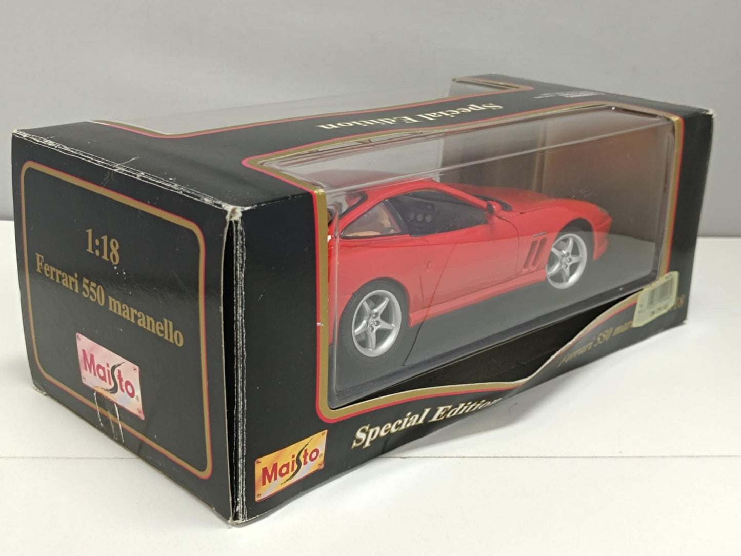 Ferrari 550 Maranello 1996 Red Rosso Maisto 1:18 Usato + Box 1/18