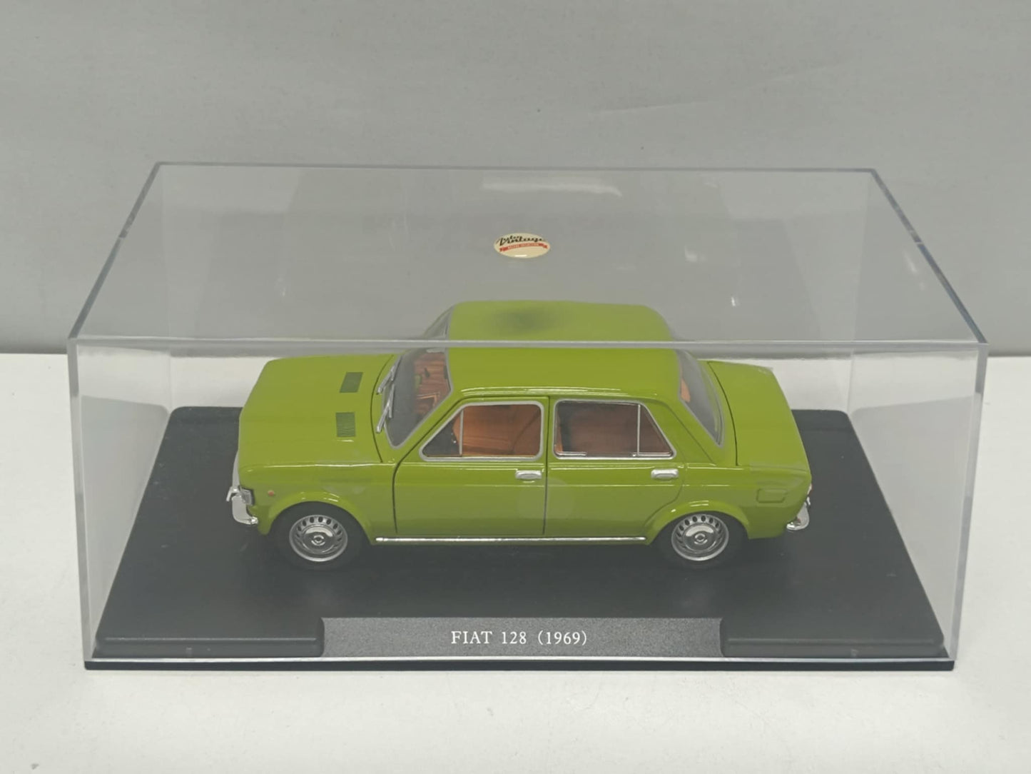 Fiat 128 Berlina Verde 1969 - Edicola Leo Models 1:24 Usato + Teca Rare