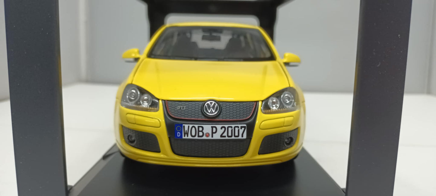 Volkswagen Golf GTI Pirelli Giallo Yellow 2007 Norev 1:18 Usato Limited Edition