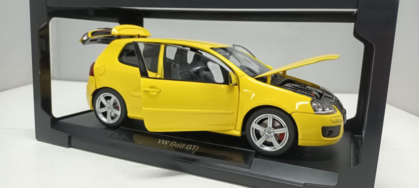 Volkswagen Golf GTI Pirelli Giallo Yellow 2007 Norev 1:18 Usato Limited Edition