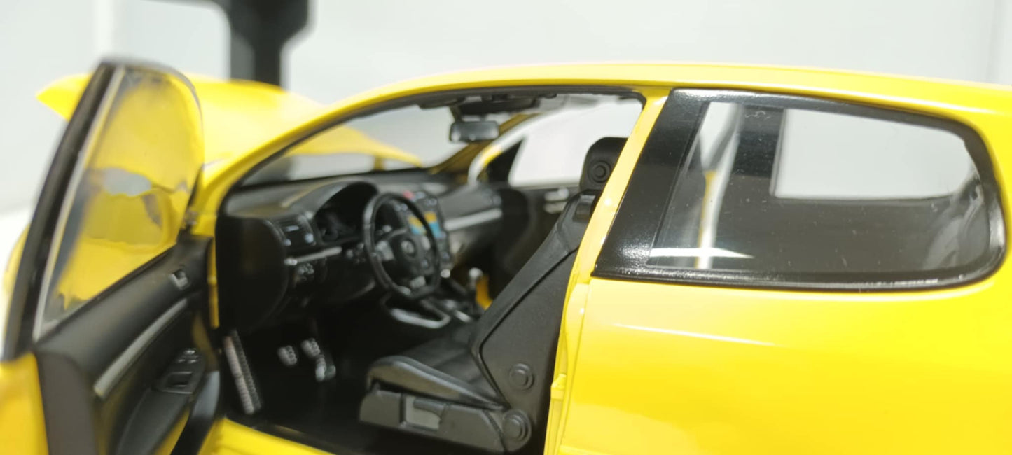Volkswagen Golf GTI Pirelli Giallo Yellow 2007 Norev 1:18 Usato Limited Edition