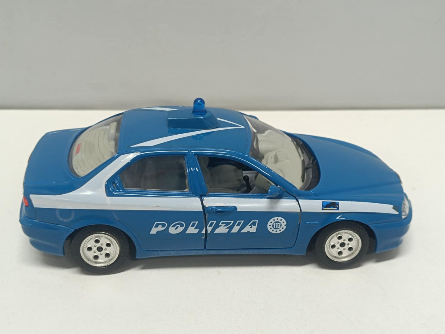 Alfa Romeo 156 Polizia Police 1998 - Burago 1:24 Usato No Box 1/24