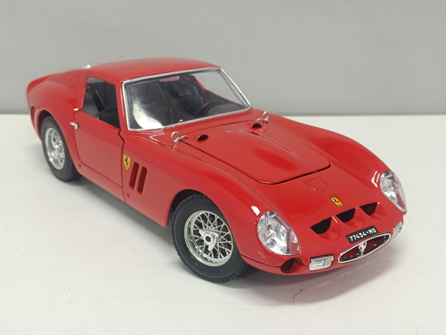 Ferrari GTO 1962 Rosso Red Burago Bburago 1:18 Usato 1/18 Made in Italy
