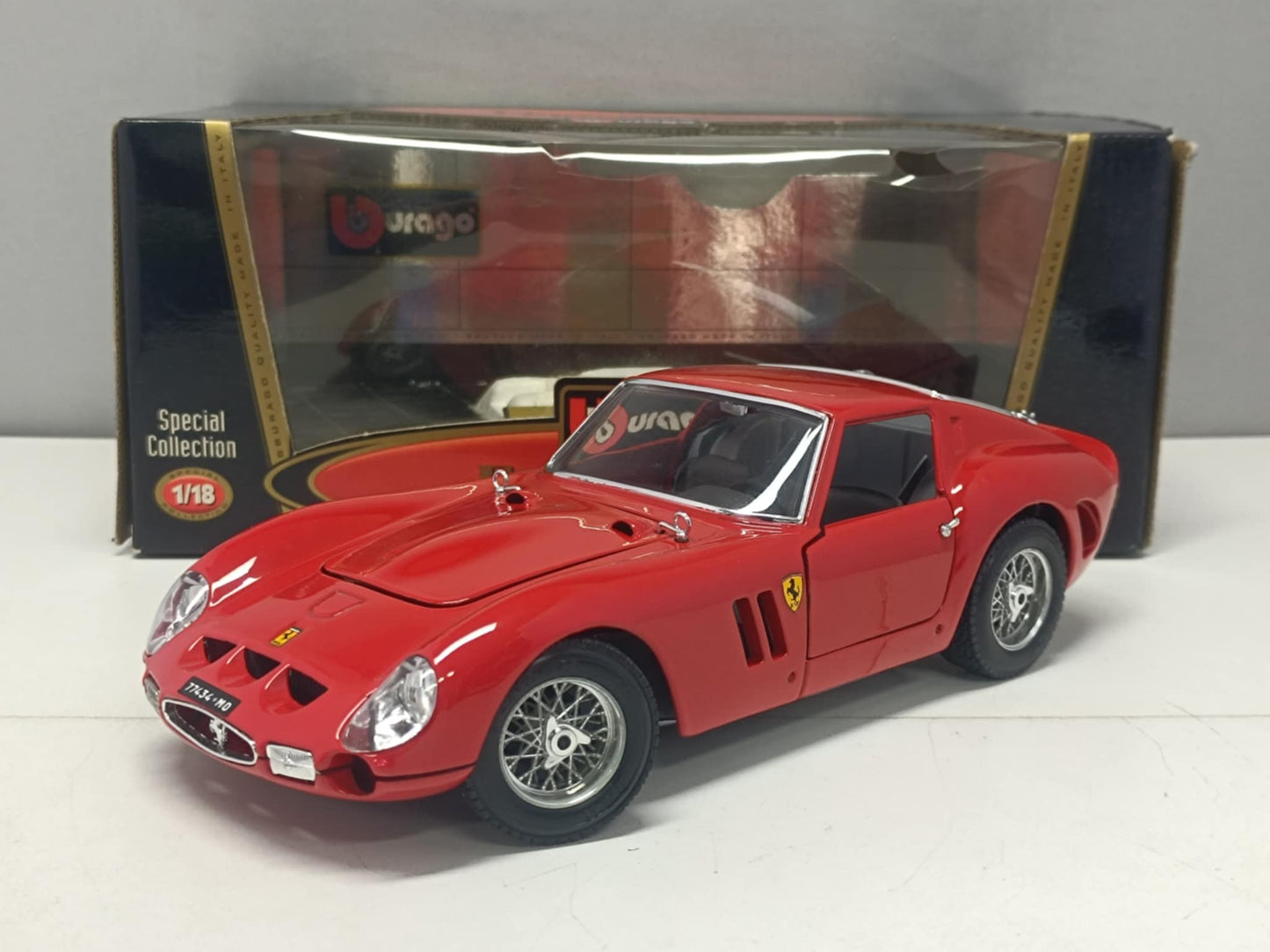 Ferrari GTO 1962 Rosso Red Burago Bburago 1:18 Usato 1/18 Made in Italy