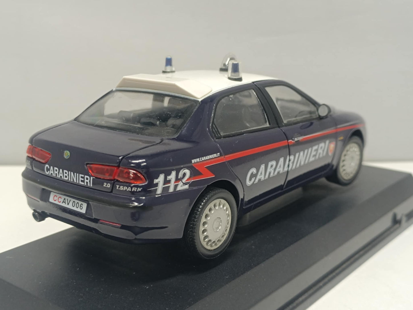 Alfa Romeo 156 Carabinieri Police 1998 Cararama Hongwell 1:24 Usato + Basetta